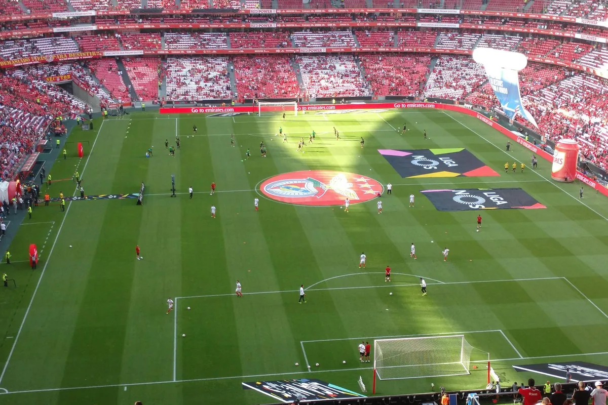 Chelsea Stadium Atmosphere Evolution Analysis